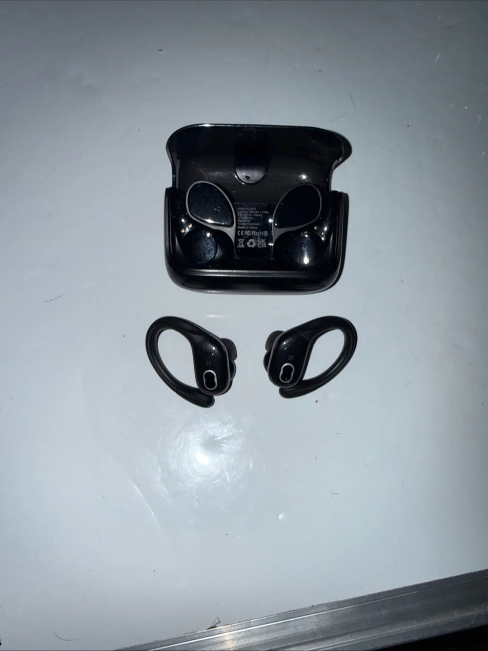 Status Between Pro Model SAEE-3X In Ear Wireless Headphones - Black